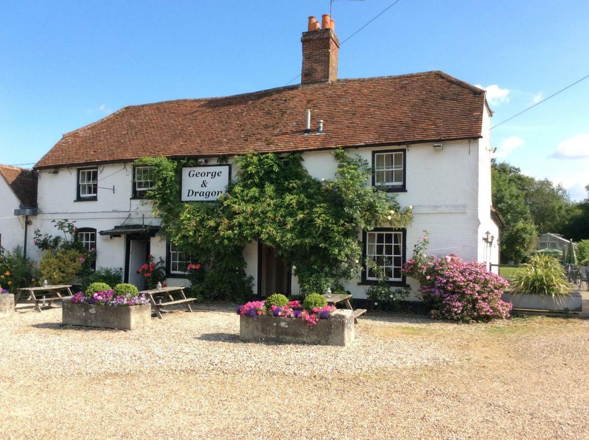 George & Dragon Country Pub & Hotel Wolverton Townsend Tadley Exterior photo